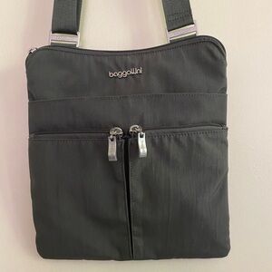 Baggallini Crossbody Bag and Pouch